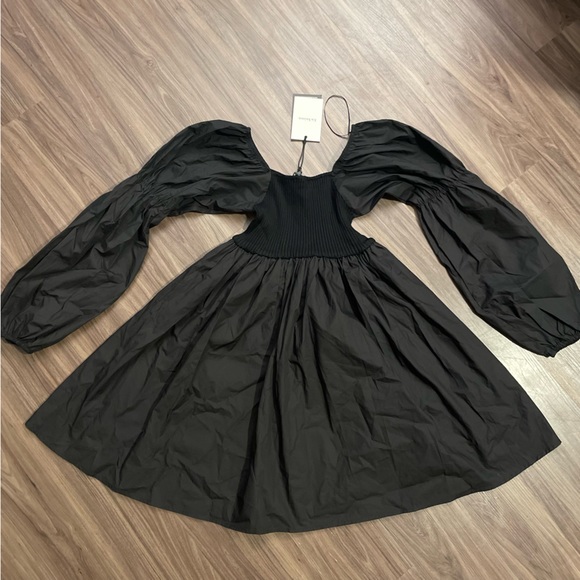 NWT En Saison Balloon Sleeve Dress - Picture 4 of 7